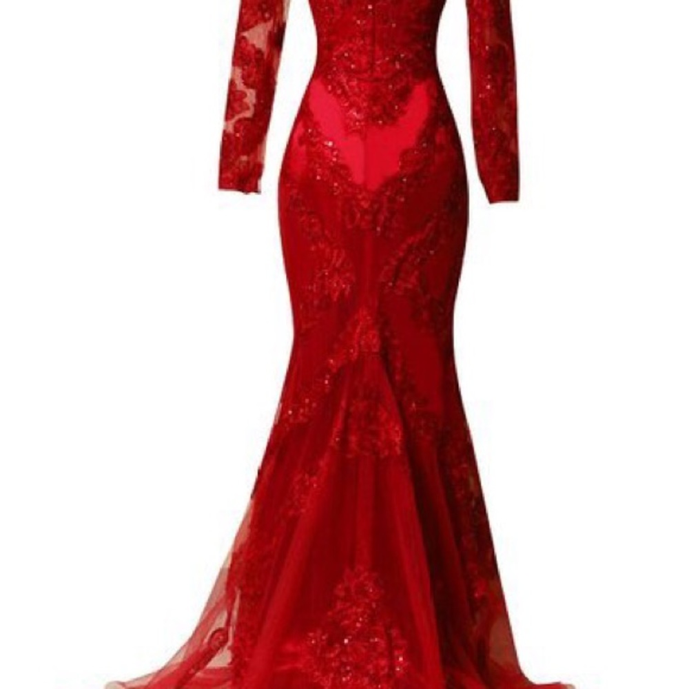 Formal Burgudy sequins gown with tail